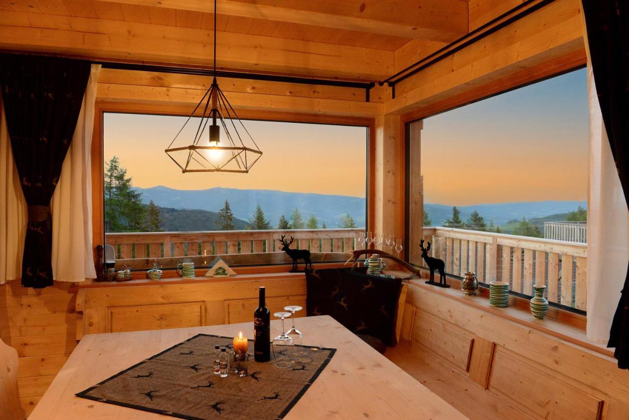 Almchalet Hüttenzauber Apartamento *